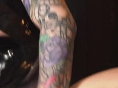 Amateur, Bondage domination sadisme masochisme, Femme dominatrice, Latex, Maîtresse, Punition, Fessée, Tatouage