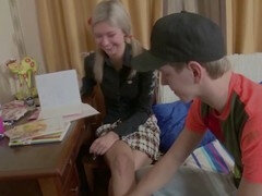 Amatőr, Anális szex, Cumizás, Nyalás, Érett feleség, Filigrán alkatú, Orosz, Harisnya