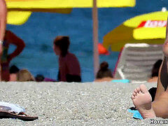 Topless Bikini teens Beach hidden cam video HD
