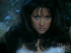 Jessica Jewel & Stephanie Swift FFM Threesome - Brunette