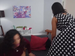 Keep It Clean 1 - Mommies Lick Teenagers