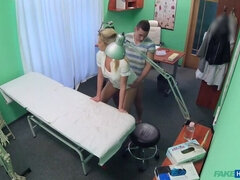 Stud caught giving nurse a creampie