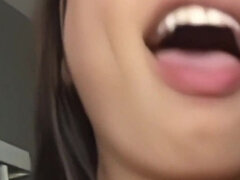 Anal, Røvslikning, Store bryster, Pik sutte, Creme tærte, Komme i munden, Komme på ansigtet