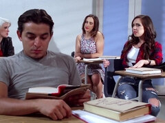 Store bryster, Brunette, Gruppe, Naturlige bryster, Teenager