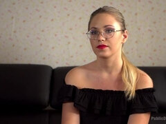 Bondage discipline sadomasochisme, Blond, Dominatie, Dubbele penetratie, Vernedering, Leer, Openbaar, Ruw