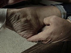 Isot tissit, Ruskeahiuksinen, Jalat, Fetissi, Jalkafetissi, Vanhempi, Tissit