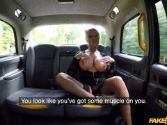 В машине, Кончили внутрь, Собачьи, Пальцем, Межрасовый секс, Лизание, Пирсинг, Киски