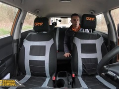 Gesztenyebarna, Mélytorok, Kutya póz, Érett feleség, Orgazmus, Nyilvános, Vékony, Tanár nő