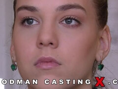 Adorable, Cul à la bouche, Chambre à dormir, Blonde, Brunette brune, Hôtel, Chatte, Vierge