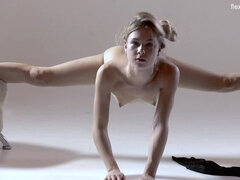 Blondi, Hd, Alasti, Pienikokoinen, Pillu, Venäläinen, Ajeltu, Soolo