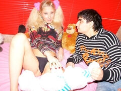 Большой член, Блондинки, Минет, Собачьи, Натуральные сиськи, Бритые, Тощие, Сиськи