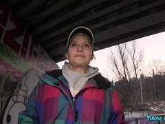 Amatoriale, Culo, Macchina, All'aperto, Punto di vista pov, Pubblico