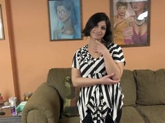 Leie, Amerikanisch, Braunhaarige, Selbstgemacht, Latina, Milf, Pov, Ablutschen