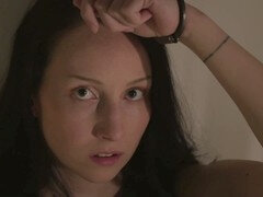 Bdsm, Fangenskap, Britisk, Sperm skott, Latex, Maskinknulling, Orgasme, Tenåring