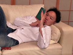 Sexy Asian babe Yui Hatano gives killer blowjob on huge cock