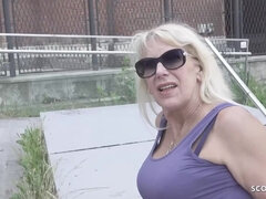 Perverted blonde granny crazy xxx video