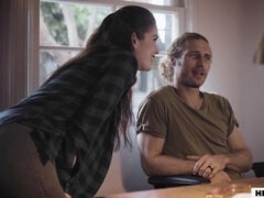 Americké, Velký zadek, Velké péro, Tabu