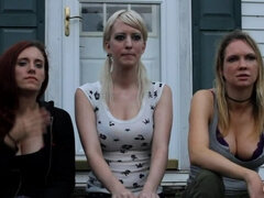 Bdsm, Stora tuttar, Avsugning, Brunett, Extrem, Fingering, Förödmjukelse, Rödhårig