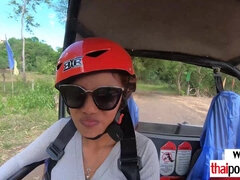 18, Amatör, Asiatisk, Liten och nätt, Fitta, Tonåring, Thai, Tuttar