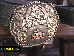 Veľké kozy, Blondína, Striekanie semena, Péro, Honění, Milf  mčbp, Natvrdo, Švédska rojka