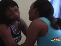Cul, Gros seins, Noire, Brunette brune, Lesbienne, Léchez, Chatte, Rasée
