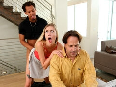 Sort, Blondine, Pik sutte, Hundestilling, Håndjob, Imellem racer, Stripning, Teenager