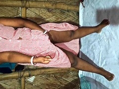 Hot desi college girl gets it on with her Muslim partner