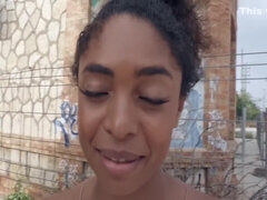 큰 음경, 흑갈색 머리, 깊은목구멍, 핸드잡, Hd, 야외의, 셀카, 현실