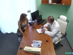 Lamer culo, Médico, Estilo perrito, Penetracion con dedos, Lamidas, Enfermera, Pov, Uniforme