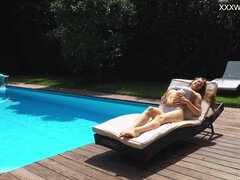 Loiroa, Morena, Fetiche, Hd, Piscina, Russoa, Solo chão, Subaquático