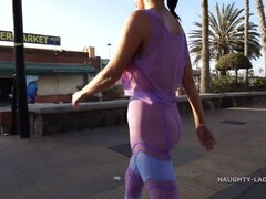 Strand, Tevepata, Kivillanó idomok, Érett feleség, Csupasz, Nyilvános