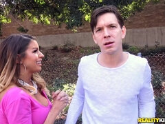 큰 가슴, 깊은목구멍, 밀프, 엄마, 젖가슴