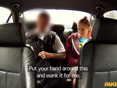 Arrested chick fucks a cop to get free