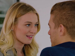 Stor pik, Blondine, Pik sutte, Hårdt, Hd, Studerende, Teenager