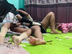 Iso kulli, Veli, Tuhmat jutut, Tyttöystävä, Hd, Intialainen, Teini, Tiukka