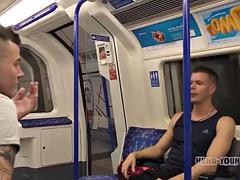 Anál, Veľké péro, Kuřba, Britskej, Gay, Honění, Masturbácia, Svaly