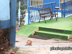 Enthousiasteling, Compilatie, Hd, Buiten, Pissen, Openbaar, Roodharige vrouw, Tiener