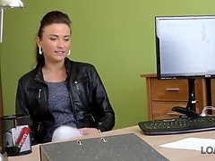 Rozhovor, Krásky, Českej, Peniaze, Kancelária, Z pohľadu účastníka, Pička, Teenka