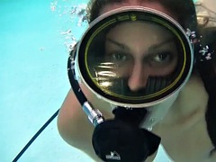 Bikini, Masturbation, Im freien, Pool, Öffentlich, Solo, Jungendliche (18+), Spielzeuge