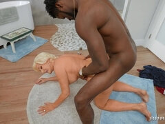 큰 가슴, 흑인, 할매, 다른 인종간의, 나이든, 엄마, 보지, 타는