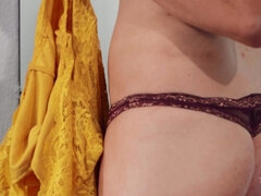 Rumpa, Stora tuttar, Blondin, Avsugning, Brunett, Doggystyle, Fitta, Shemale