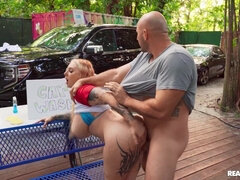 Squeaky Clean Ride with juicy Skylar Vox