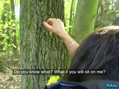 Rumpe, Store pupper, Svart, Brunette, Naturlige bryster, Piercingen, Offentlig, Fitte