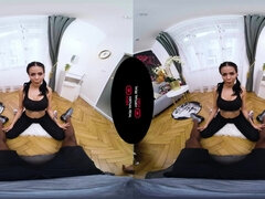 Velik kurac, Velike joške, Fafanje, Medrasni seks, Latinka, Resničnost, Obrito, Tetovaže