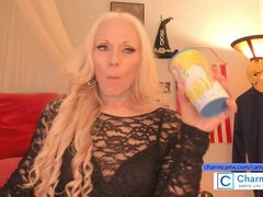 Amatööri, Anaali, Biseksuaali, Tupla penetraatio, Jalat, Strap on dildo, Lelut, Vibraattori