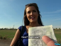 Amateur, Sucer une bite, Tchèque, Seins naturels, De plein air, Petite femme, Piercing, Public