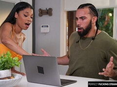 18, Duży tyłek, Duże cycki, Obciąganie, Brunetka, Styl na pieska, Chudy, Nastolatki