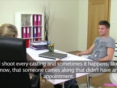 Enthousiasteling, Pijpbeurt, Hondjeshouding, Vrouw, Handbeurt, Kantoor, Kut duiken