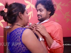 Isot tissit, Suihinotto, Ruskeahiuksinen, Käsihoito, Vanhempi, Äiti, Pillu, Teini