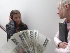 Duży kutas, Wytrysk, Hardcore, Na wolnym powietrzu, Punkt widzenia, Publiczny, Nastolatki, Trójkąt